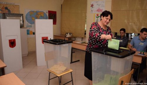 The first election campaign with no reporters